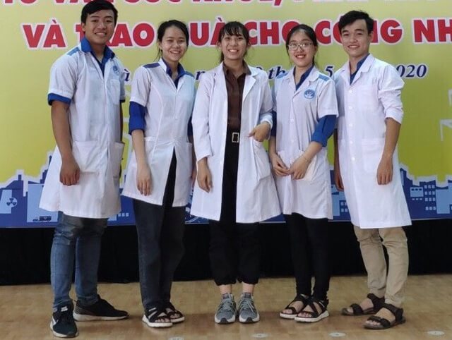 Đồng phục trường kỹ thuật y - dược Đà Nẵng Đồng phục trường kỹ thuật y - dược Đà Nẵng