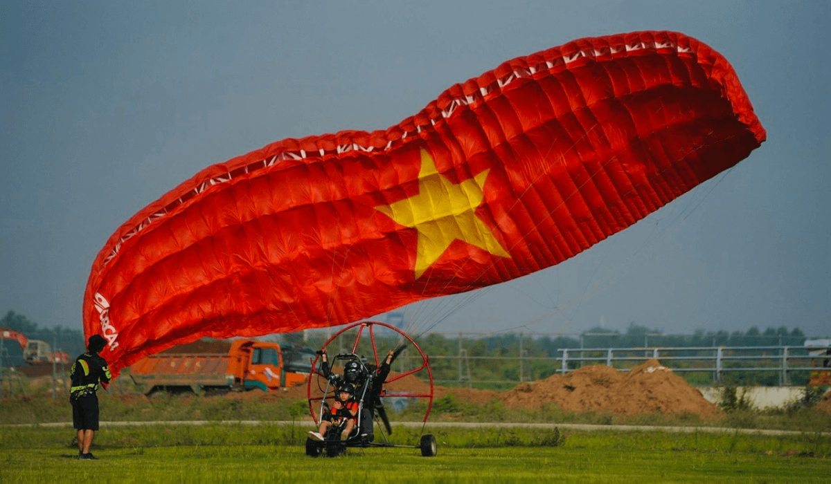 Vải dù - chất liệu bất khả chiến bại cho hoạt động ngoài trời Vải dù - chất liệu bất khả chiến bại cho hoạt động ngoài trời